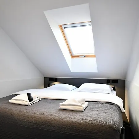 Alojamento de Acomodação e Pequeno-almoço Sleepinn Airport