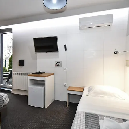 Sleepinn Airport Bed & Breakfast