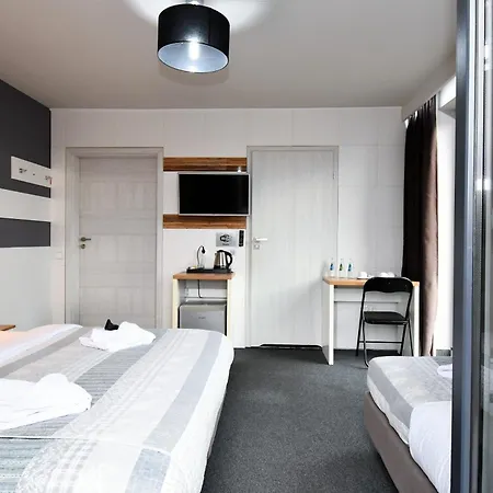 Bed & Breakfast Sleepinn Airport