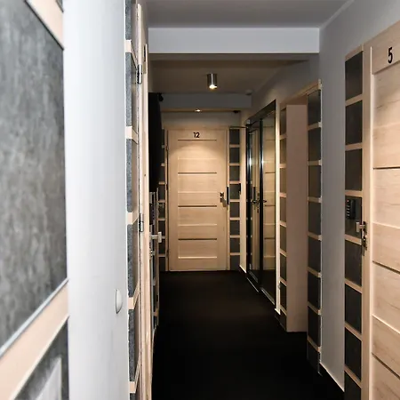 Bed & Breakfast Sleepinn Airport