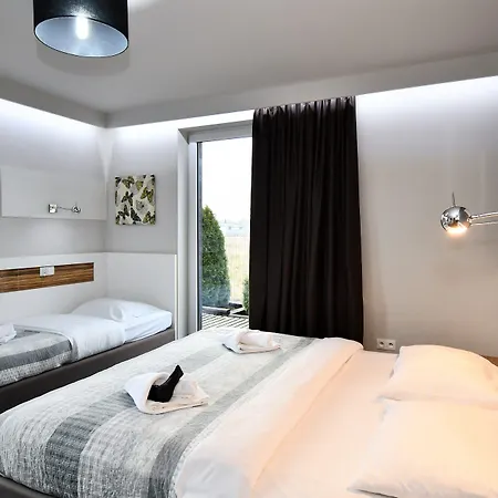 Sleepinn Airport Oda ve Kahvaltı