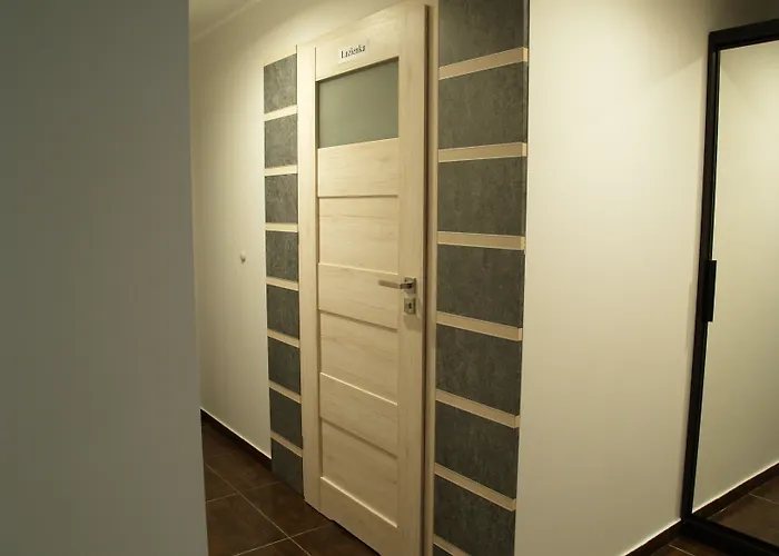 Bed & Breakfast Sleepinn Airport 4*